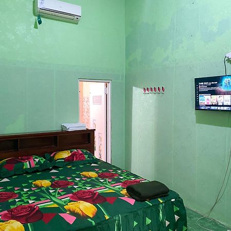 Parikesit Guest House Γιογκιακάρτα Εξωτερικό φωτογραφία