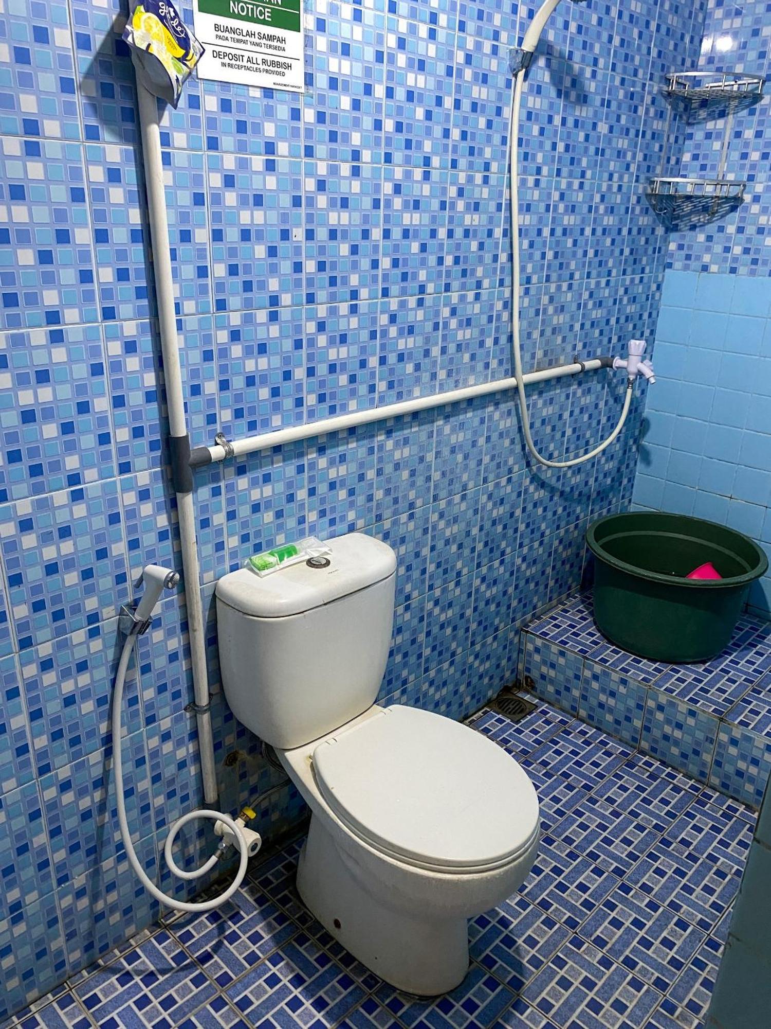 Parikesit Guest House Γιογκιακάρτα Εξωτερικό φωτογραφία