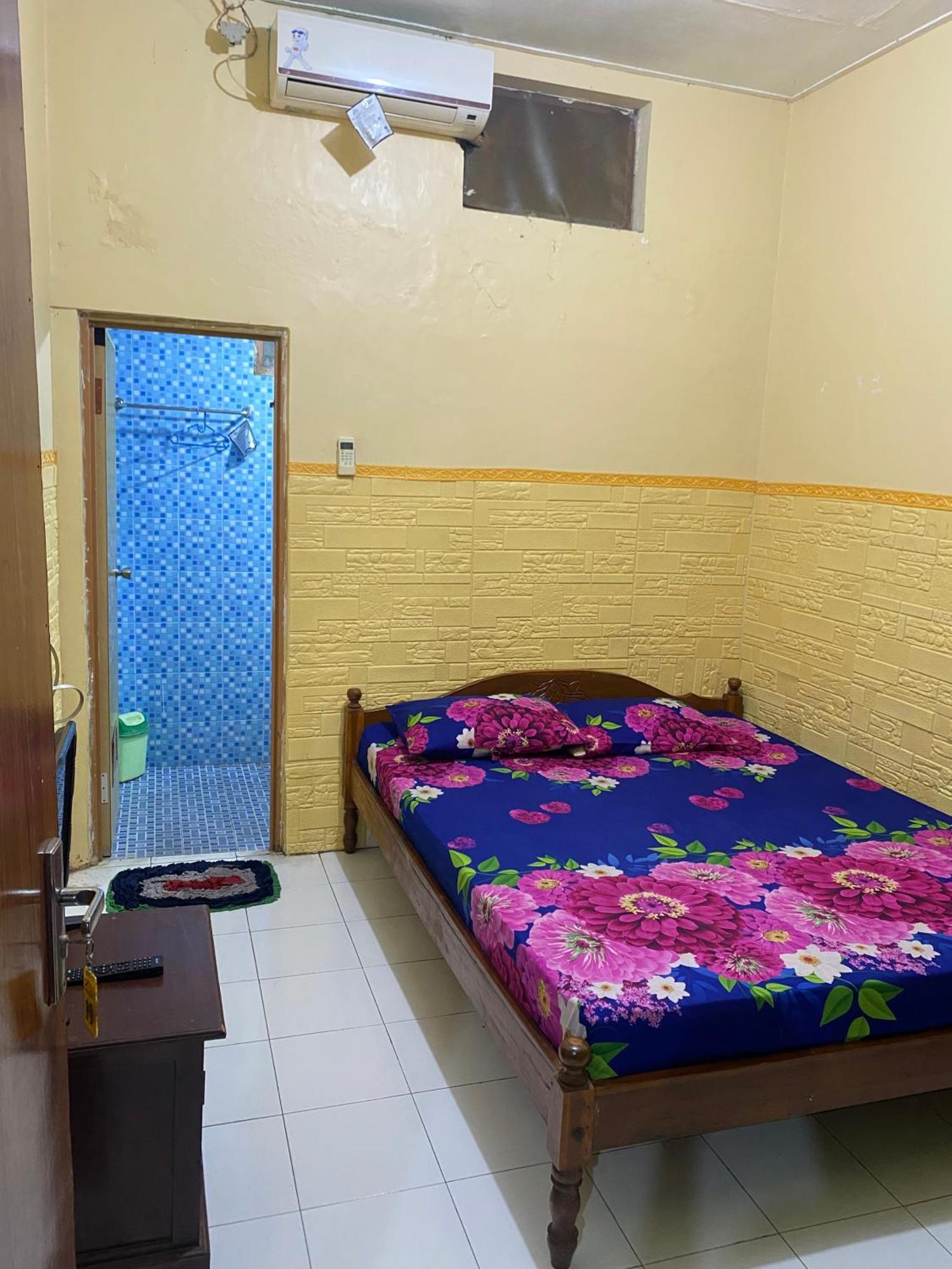 Parikesit Guest House Γιογκιακάρτα Εξωτερικό φωτογραφία