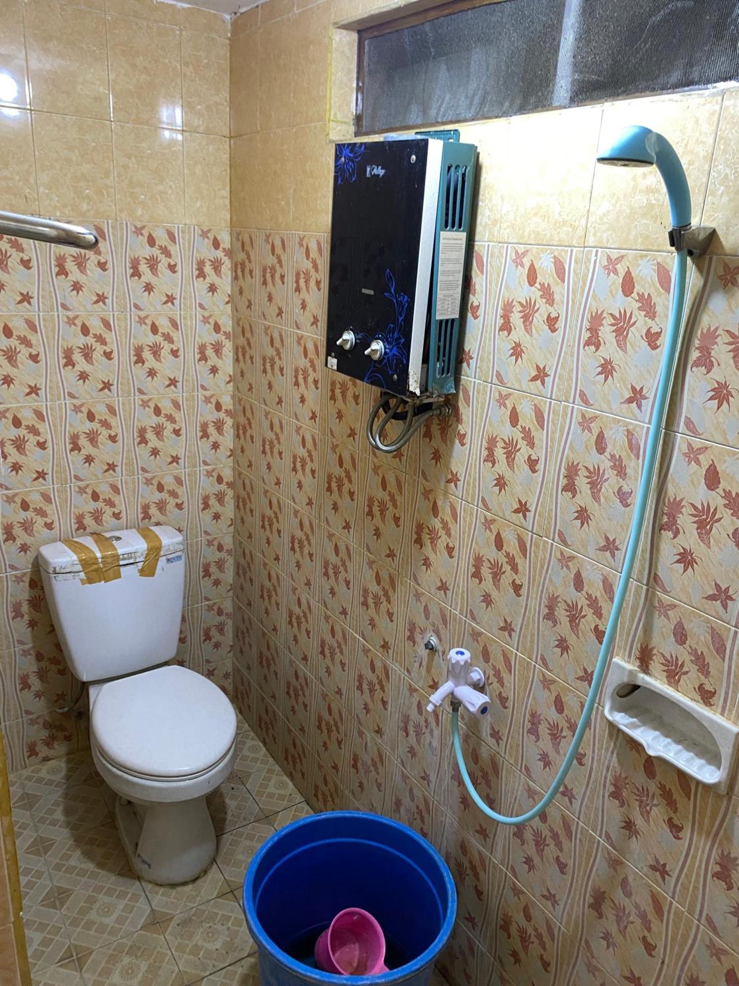 Parikesit Guest House Γιογκιακάρτα Εξωτερικό φωτογραφία